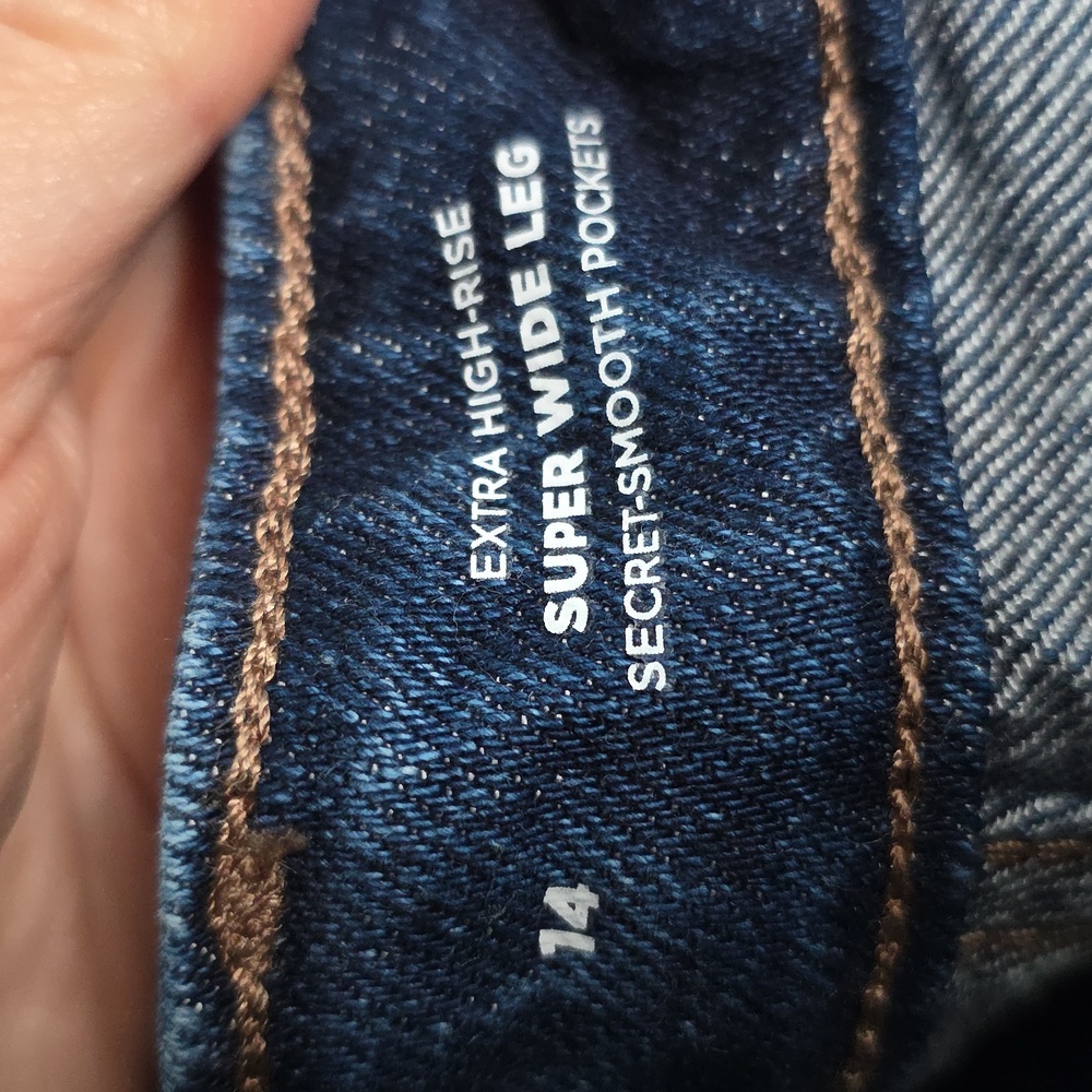 Old Navy extra high rise super wide leg - Picture 4 of 4